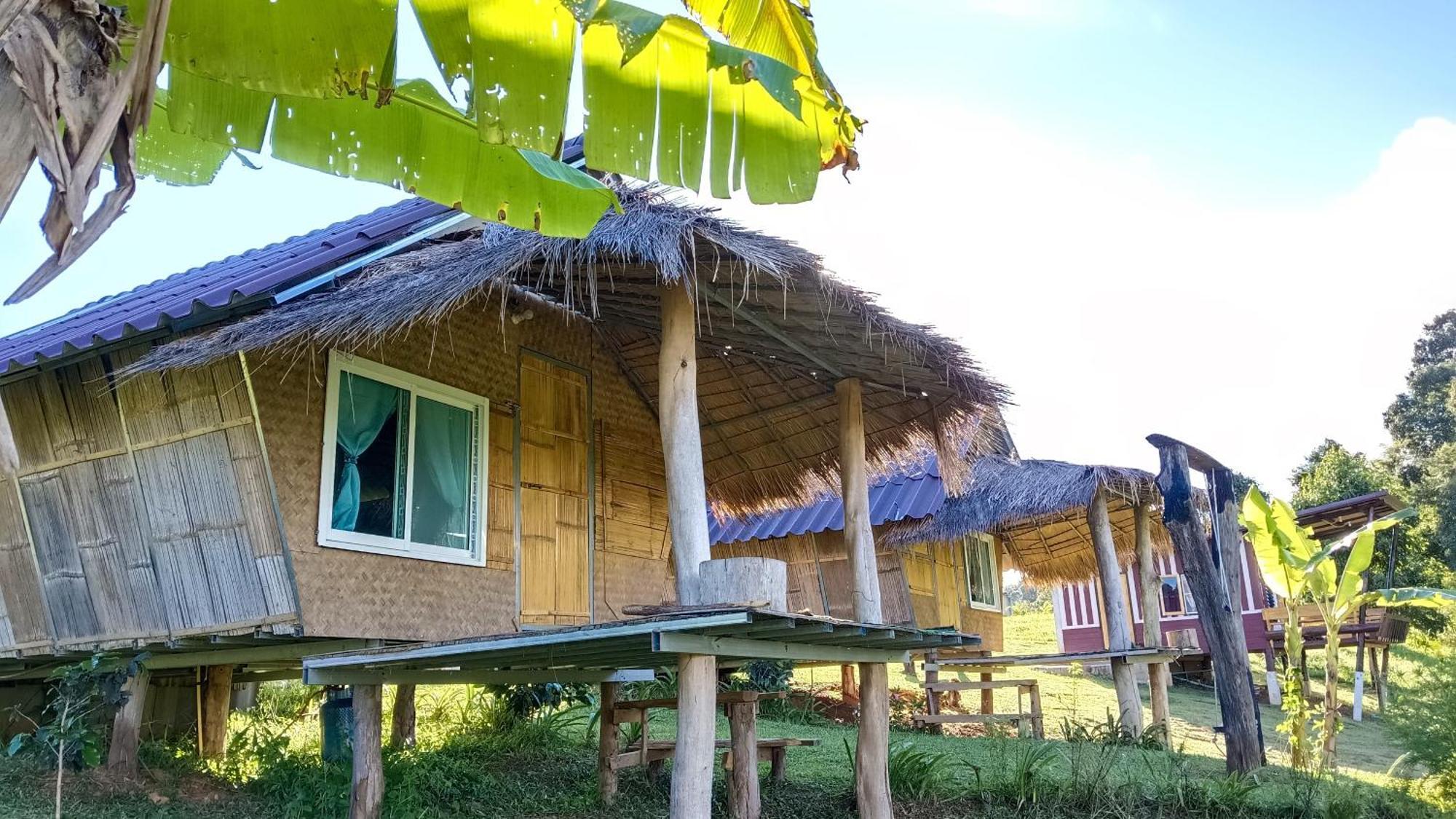 ไร่นิธิสุนทร Nithisoonthon Farmstay 湄宏颂 外观 照片