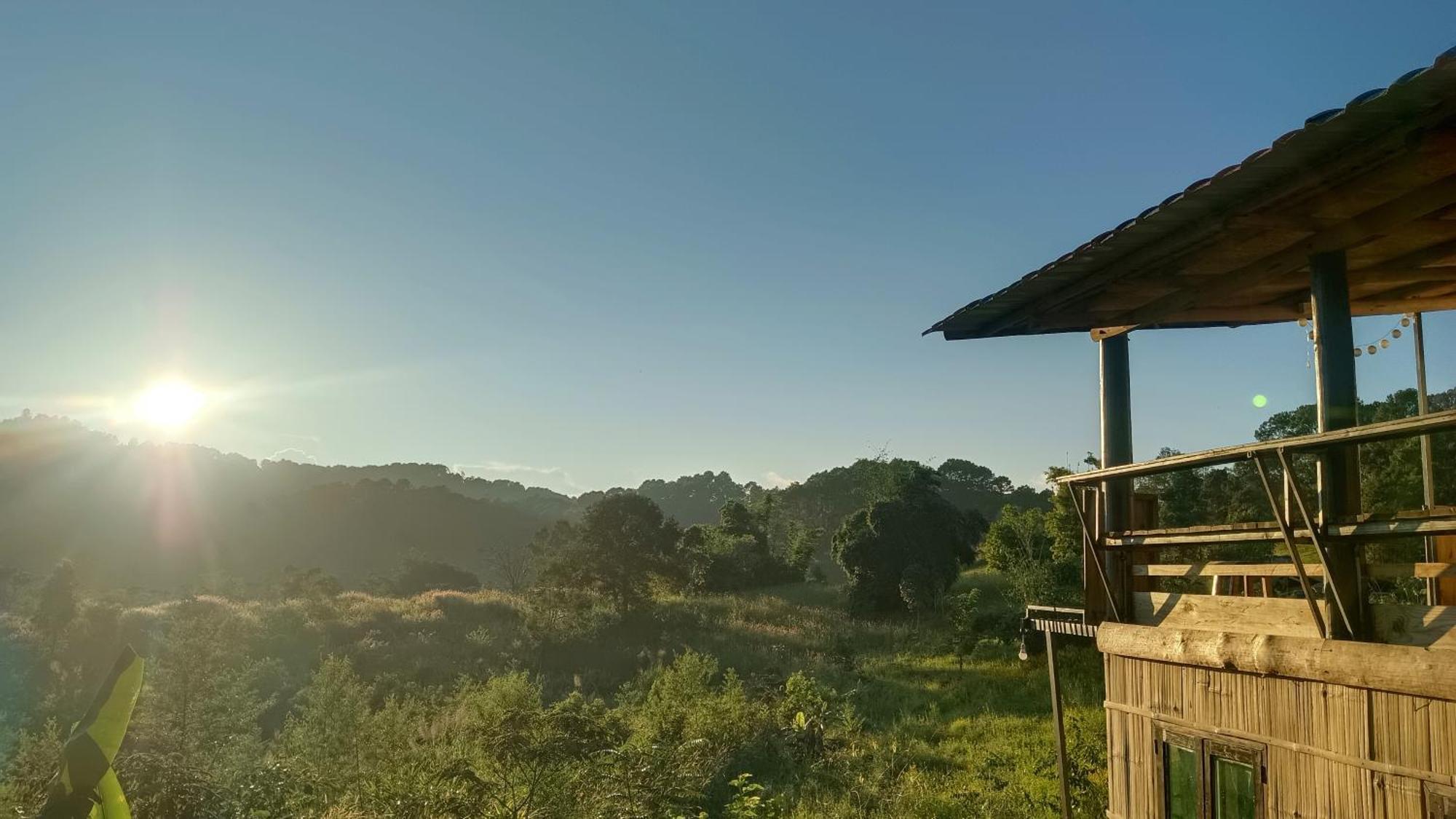 ไร่นิธิสุนทร Nithisoonthon Farmstay 湄宏颂 外观 照片